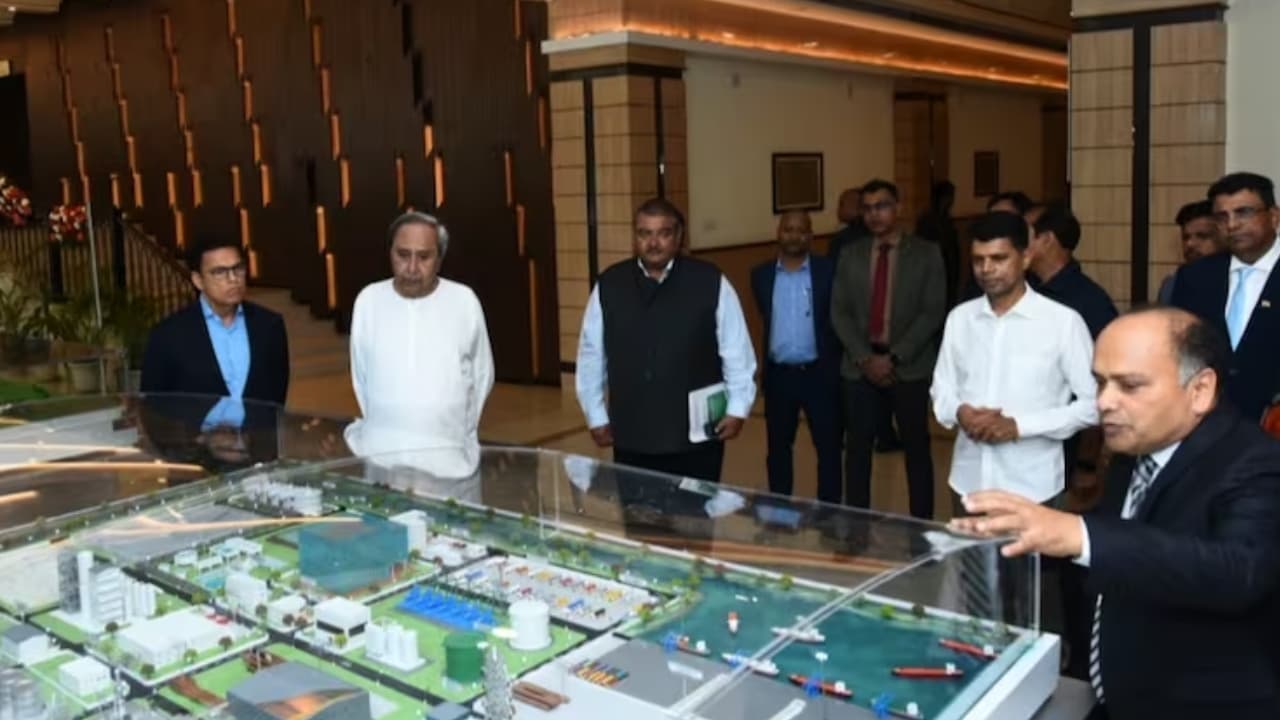 JSW Group ओडिशा में बनाएगी ईवी और बैटरी, 40,000 करोड़ रुपये का प्रोजेक्ट