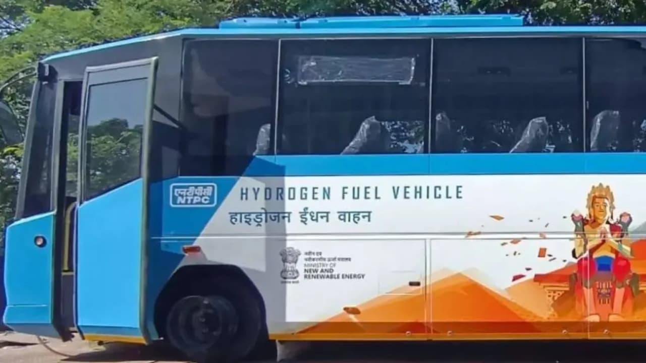 परिवहन के क्षेत्र में होगी हरित क्रांति! Green Hydrogen से चलेंगी गाड़ियां, केंद्र ने जारी किया गाइडलाइन