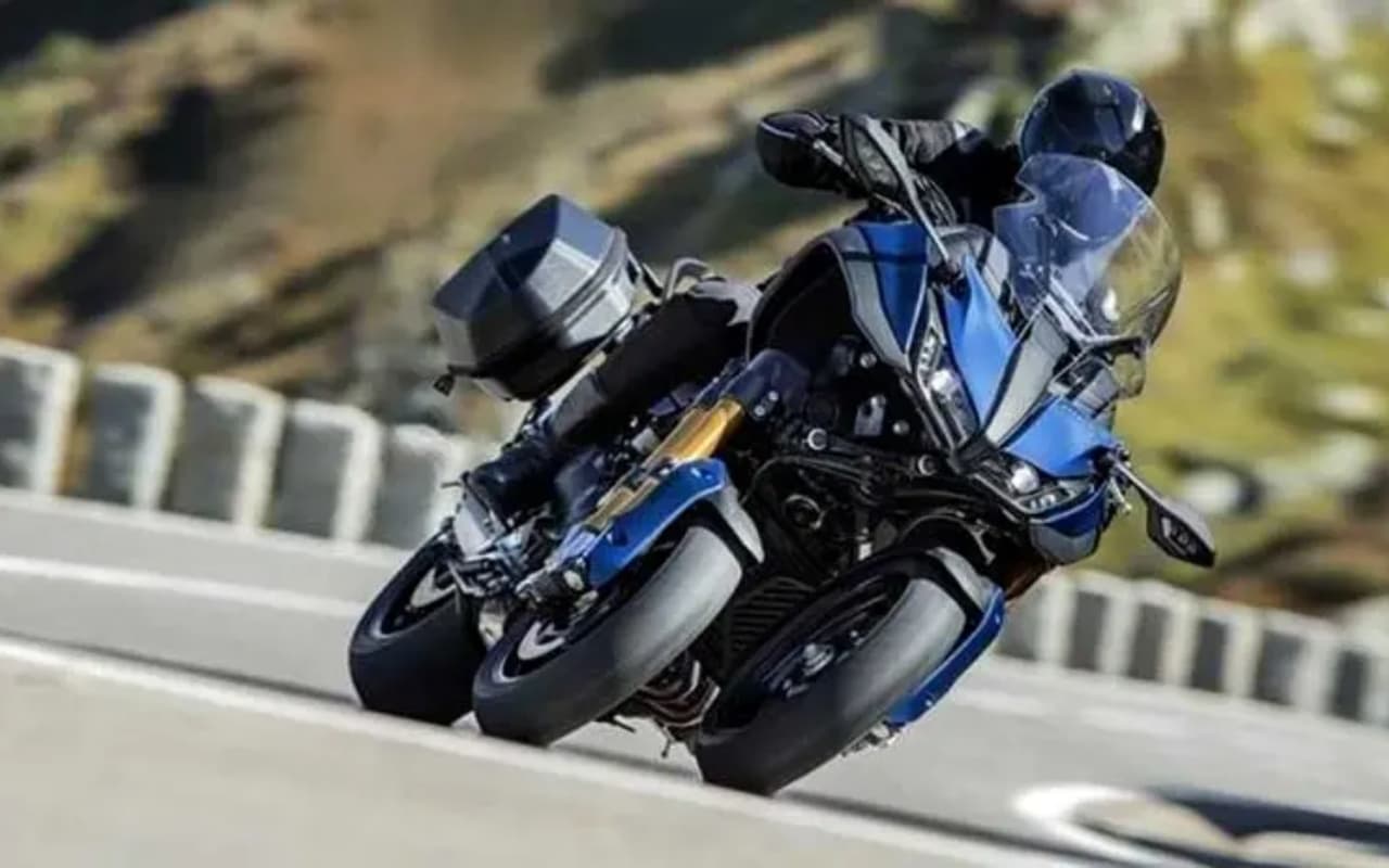 YAMAHA की इस तीन-पहिया सुपर बाइक ने मचाया धूम! भारत में जल्द होगी एंट्री