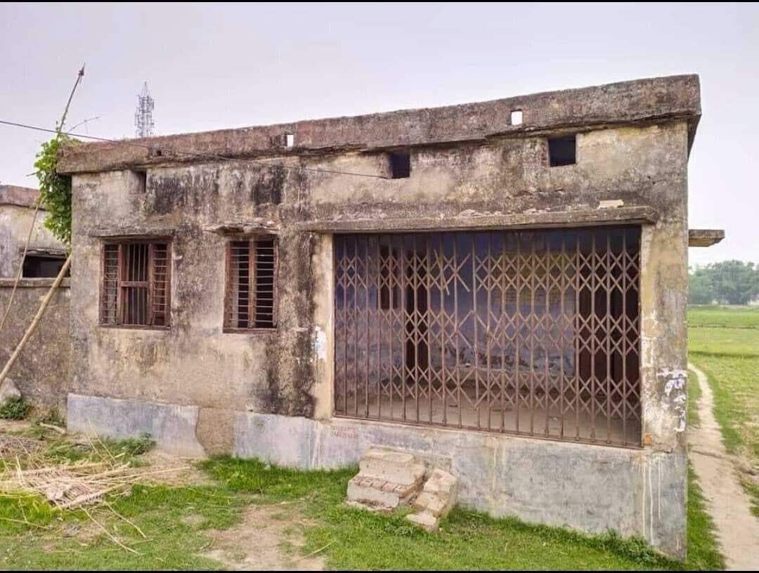 कोरोना पर कैसे होगा कंट्रोल? 35 साल से उद्घाटन के इंतजार में ढहा बिहार का ये स्वास्थ्य केंद्र
