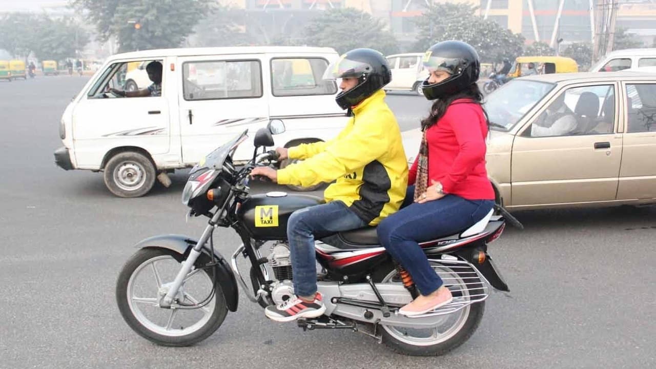 बाइक टैक्सी चलाने वालों को लेना होगा कॉन्ट्रैक्ट कैरिज परमिट, परिवहन मंत्रालय ने राज्यों को जारी की एडवाइजरी बाइक टैक्सी चलाने वालों को लेना होगा कॉन्ट्रैक्ट कैरिज परमिट, परिवहन मंत्रालय ने राज्यों को जारी की एडवाइजरी