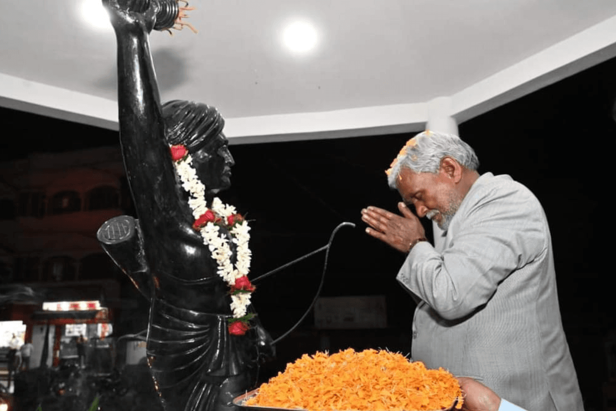 झारखंड: चंपाई सोरेन CM बनने के बाद पहली बार पहुंचे सरायकेला, बोले-लोगों के जीवन में लाएंगे बदलाव, दिलाएंगे हक