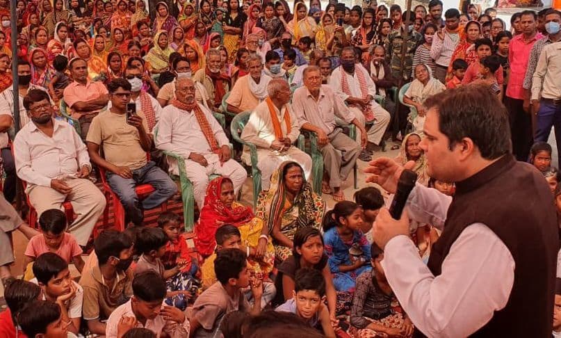 UP Election 2022: वरुण गांधी का पोस्टर जारी करने पर कांग्रेस ने नेताजी को थमाया नोटिस, 24 घंटे में मांगा जवाब