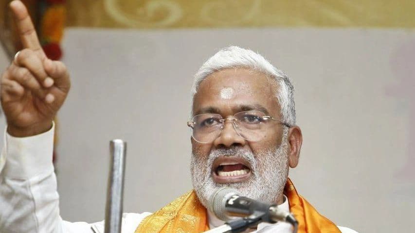 अखिलेश यादव की पोटली में भूमाफियाओं, गुंडों और अपराधियों की फेहरिस्त, स्वतंत्रदेव सिंह का सपा पर हमला