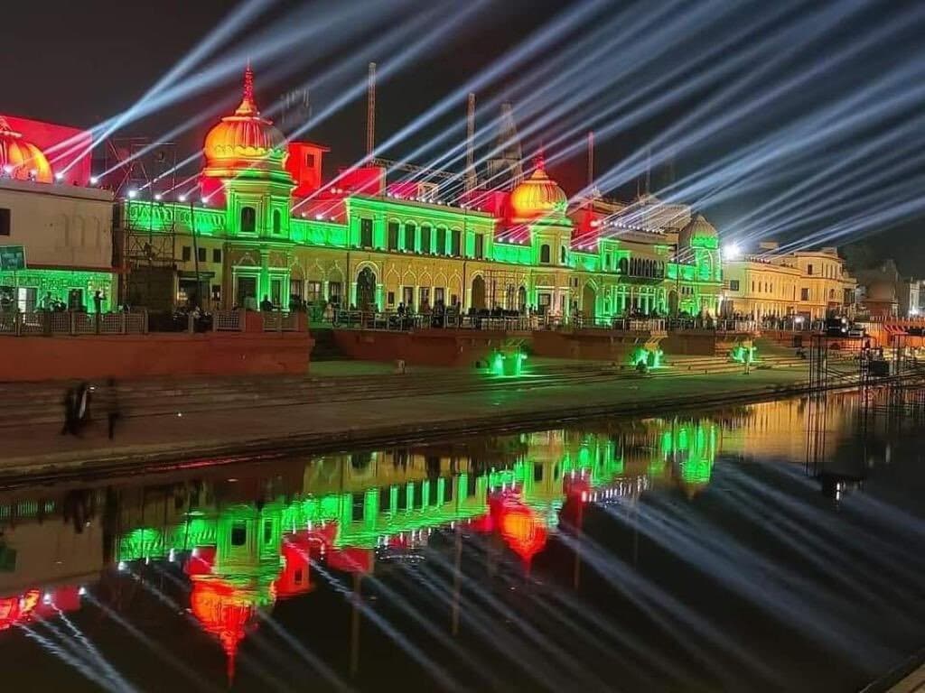 Ayodhya News: 9 अरब रुपए से बदलेगी रामनगरी अयोध्या की सूरत, CM योगी ने 107 करोड़ की पहली किस्त की जारी