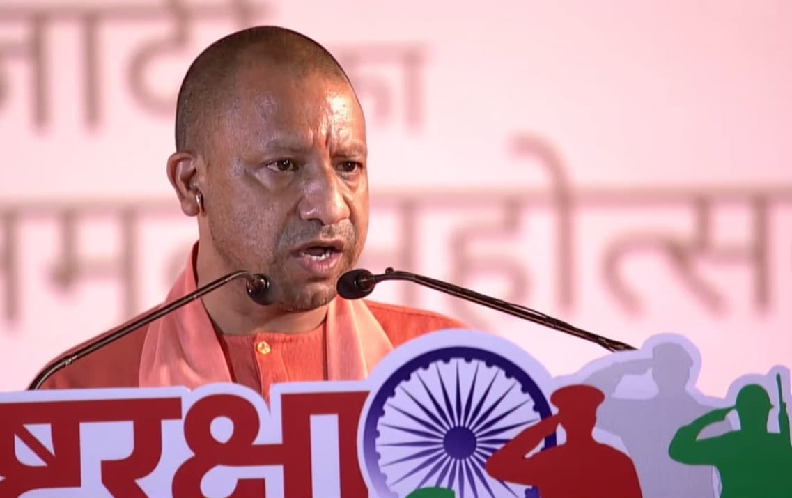 Gorakhpur News: गोरखपुर बनेगा महानगर, लाइट मेट्रो का रास्ता साफ, कितना अलग होगा आपका सफर? Gorakhpur News: गोरखपुर बनेगा महानगर, लाइट मेट्रो का रास्ता साफ, कितना अलग होगा आपका सफर?