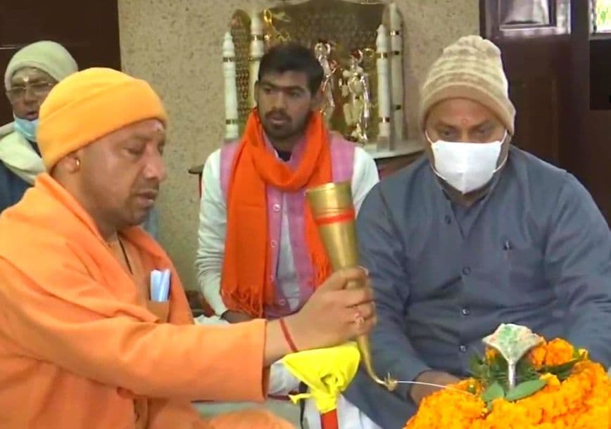 UP Election 2022: योगी के सामने पुराने साथी सुनील सिंह, जिनका सीएम को रिकॉर्ड मतों से हराने का है संकल्प UP Election 2022: योगी के सामने पुराने साथी सुनील सिंह, जिनका सीएम को रिकॉर्ड मतों से हराने का है संकल्प