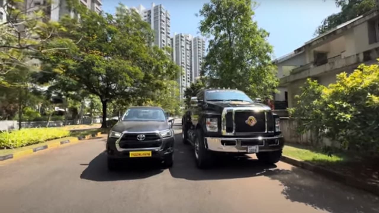 बिग बट ब्यूटीफुल! Ford के इस सुपर ट्रक के सामने Toyota Hilux पिकअप बौना
