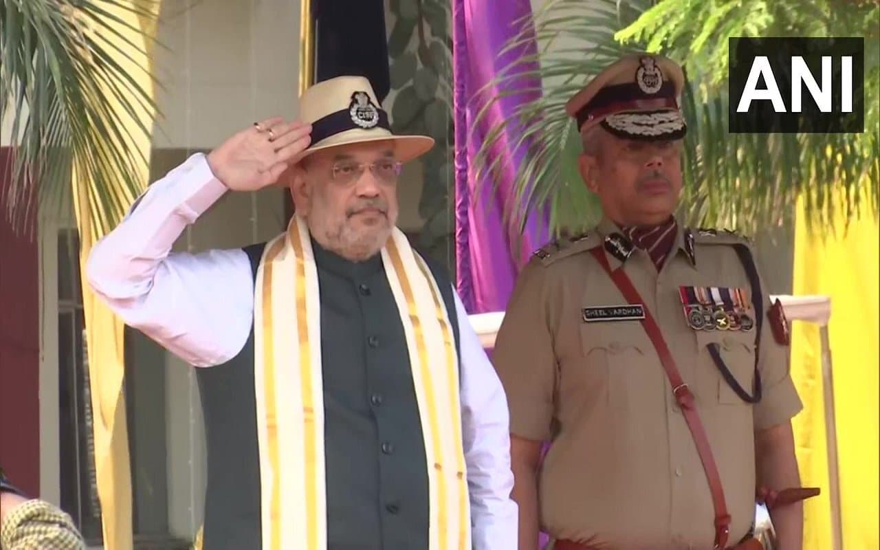 'CISF के कारण नक्सली और आतंकवादी नियंत्रण में', हैदराबाद में CISF के स्थापना दिवस समारोह में बोले अमित शाह