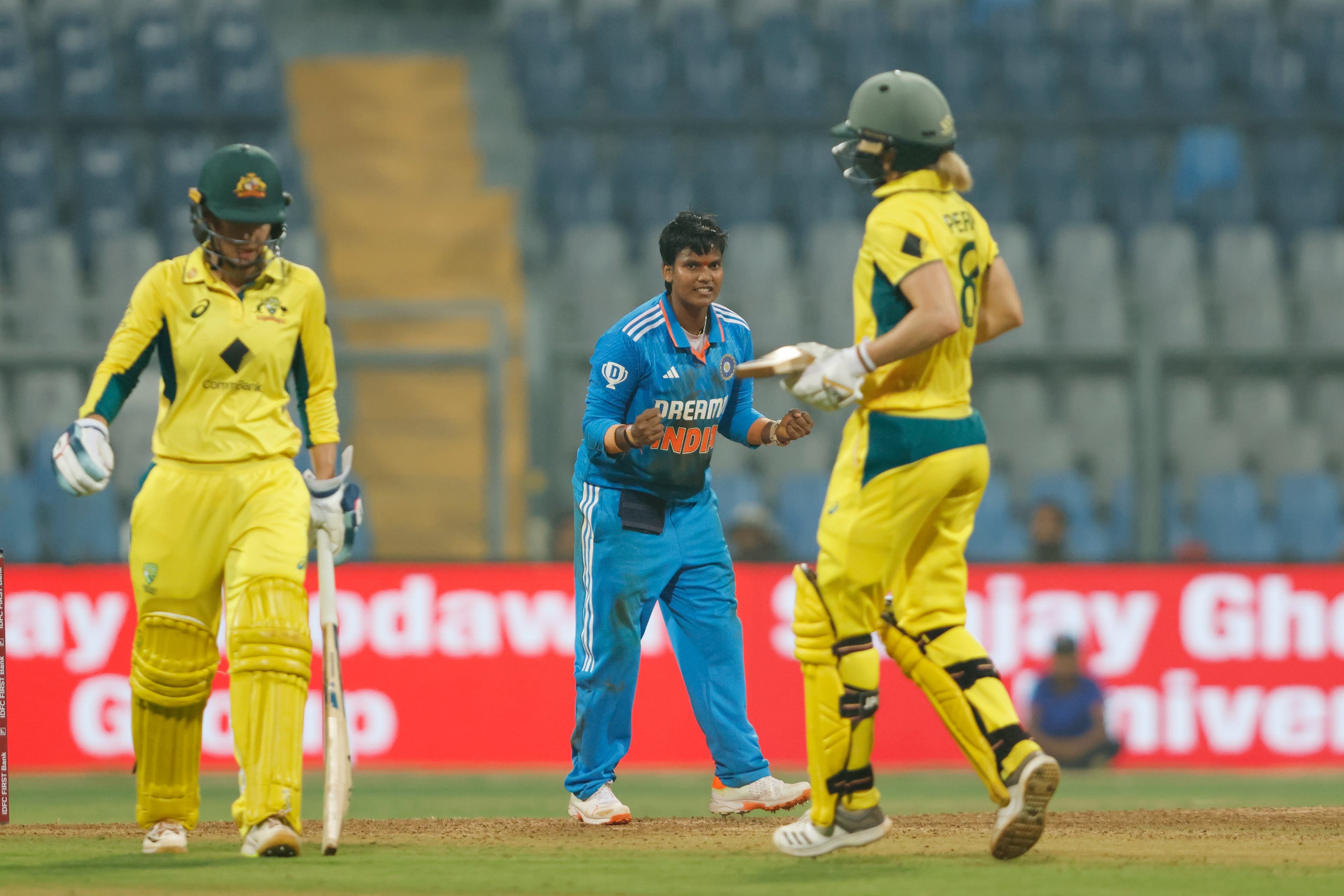 INDW vs AUSW 2nd ODI: ऑस्ट्रेलिया का टॉस जीतकर पहले बल्लेबाजी का फैसला, देखें प्लेइंग XI