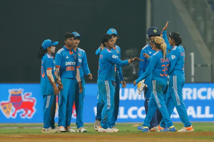 INDW vs AUSW 2nd ODI: भारत और ऑस्ट्रेलिया मैच से पहले जानें वानखेड़े स्टेडियम का रिकॉर्ड