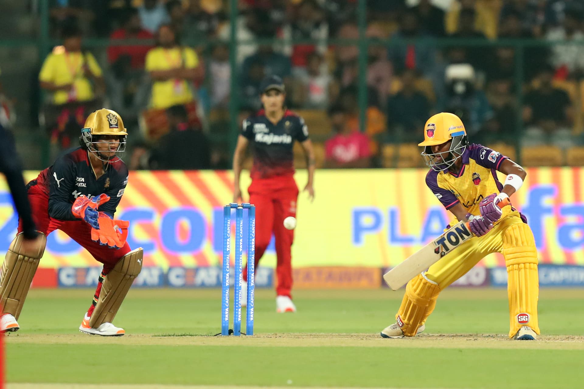 WPL 2024: बेंगलुरु के सामने यूपी ढेर, शोभना आशा ने खोला पंजा