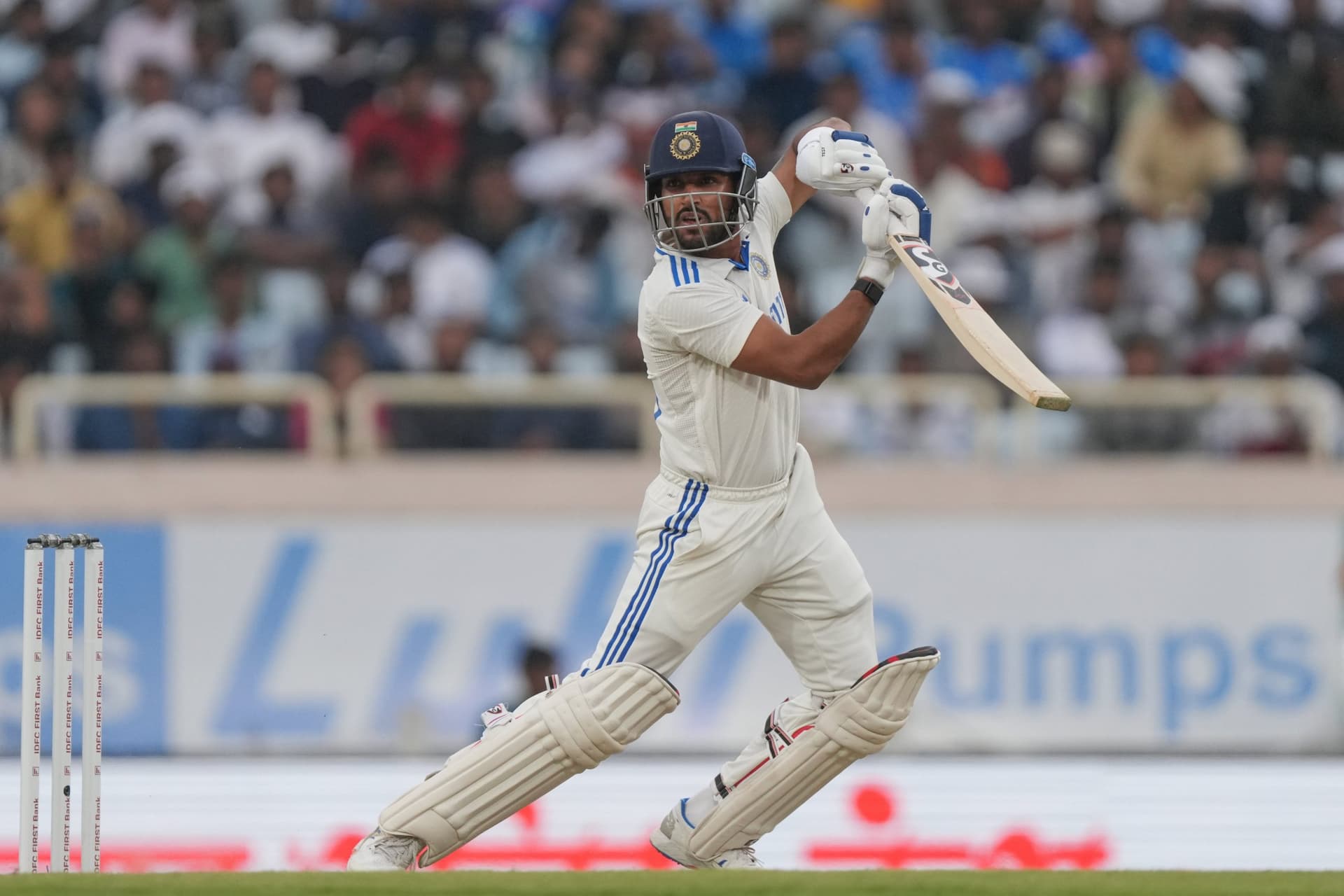 IND vs ENG: रांची में ध्रुव जुरेल ने जड़ा अर्धशतक, भारतीय टीम 250 के पार