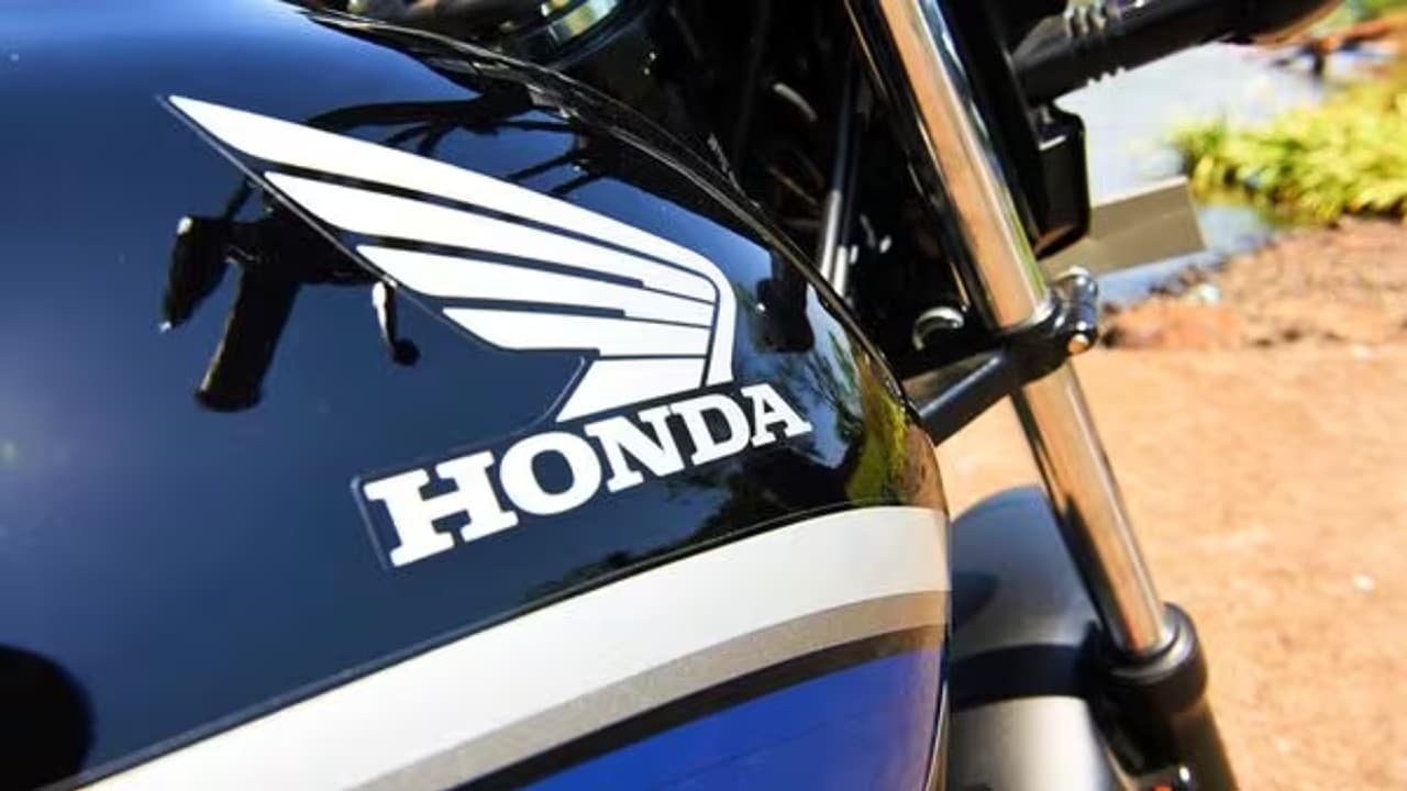 स्वैपेबल बैटरी के साथ आ रही Honda की पहली इलेक्ट्रिक बाइक, बजाज पल्सर को देगी टककर