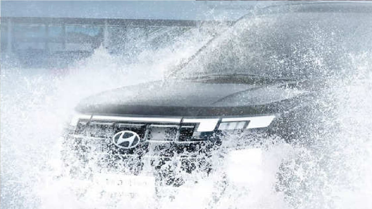 चूड़ा-दही खाकर अंगड़ाई लेने आ रही Hyundai की नई कार, डीलरशिप में डिलीवरी शुरू