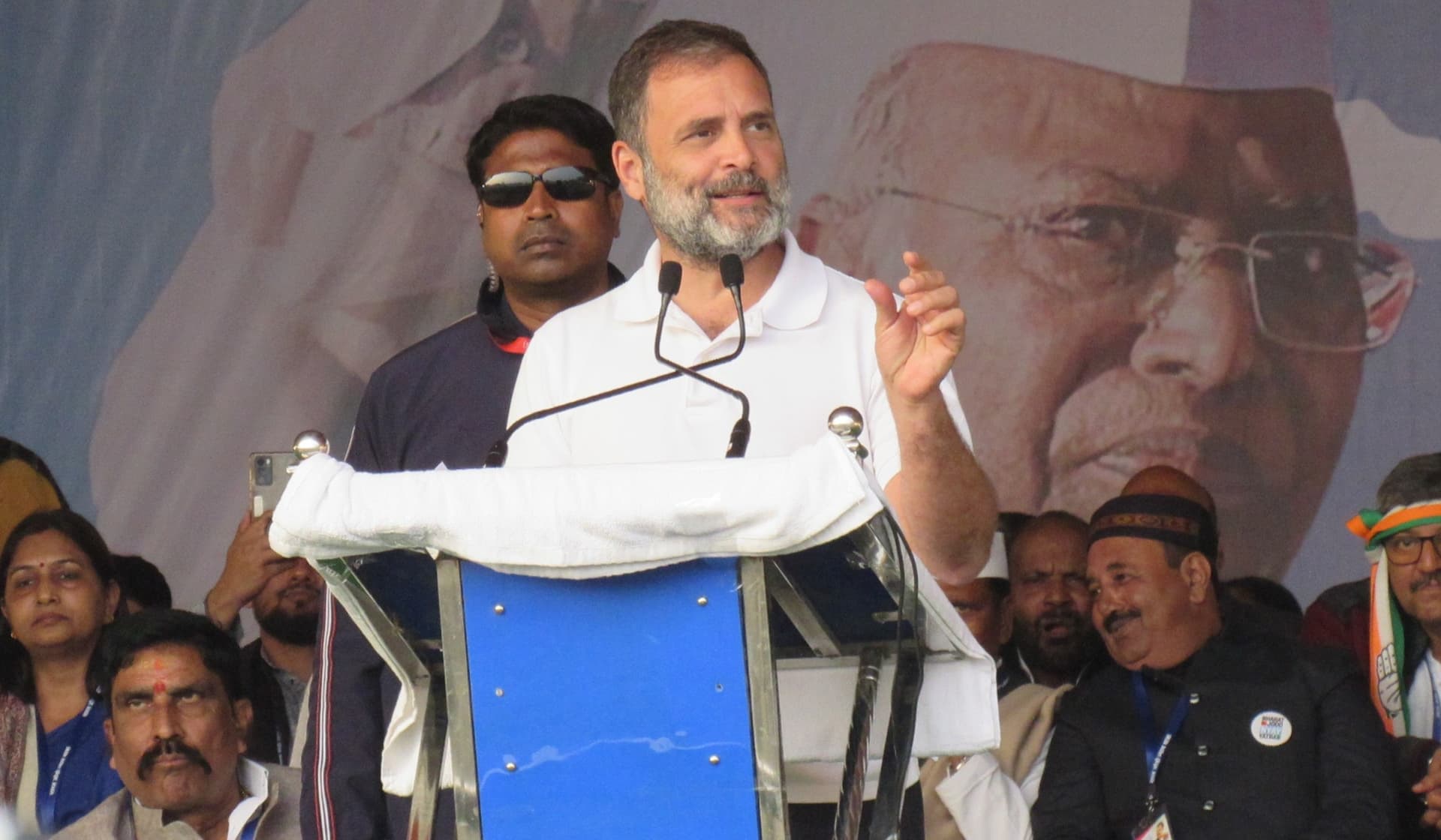 Bihar Politics: बिहार में नीतीश कुमार पर राहुल गांधी ने कसा तंज, फाइनेंशियल सर्वे को लेकर कही बड़ी बात…