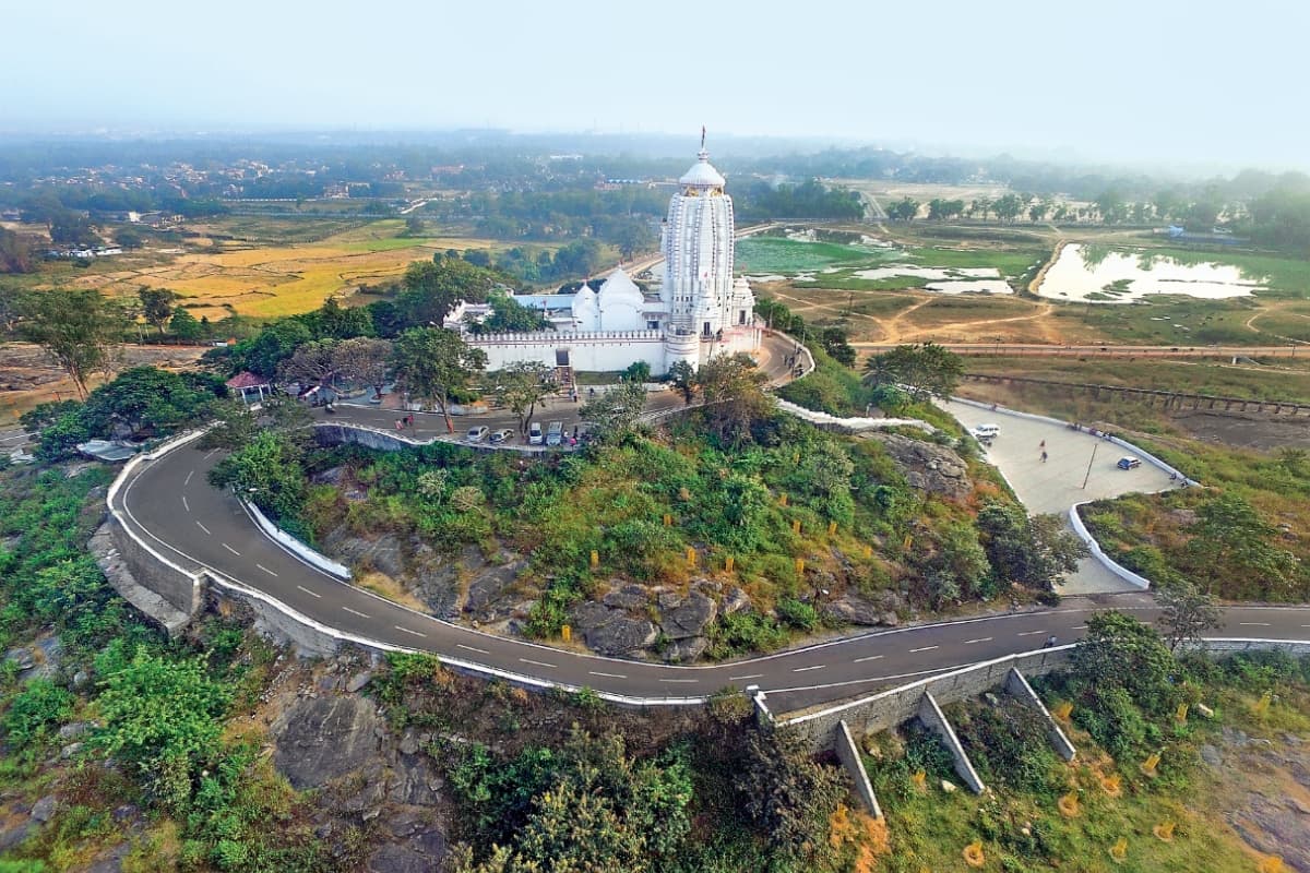 New Year 2024: नए साल पर झारखंड के इन मंदिरों में उमड़ेगा आस्था का सैलाब, है विशेष तैयारी, देखें PHOTOS