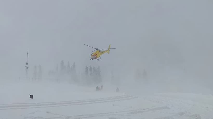Jammu & Kashmir Avalanche: गुलमर्ग में बर्फीला तूफान, एक विदेशी पर्यटक की मौत, एक घायल और एक लापता