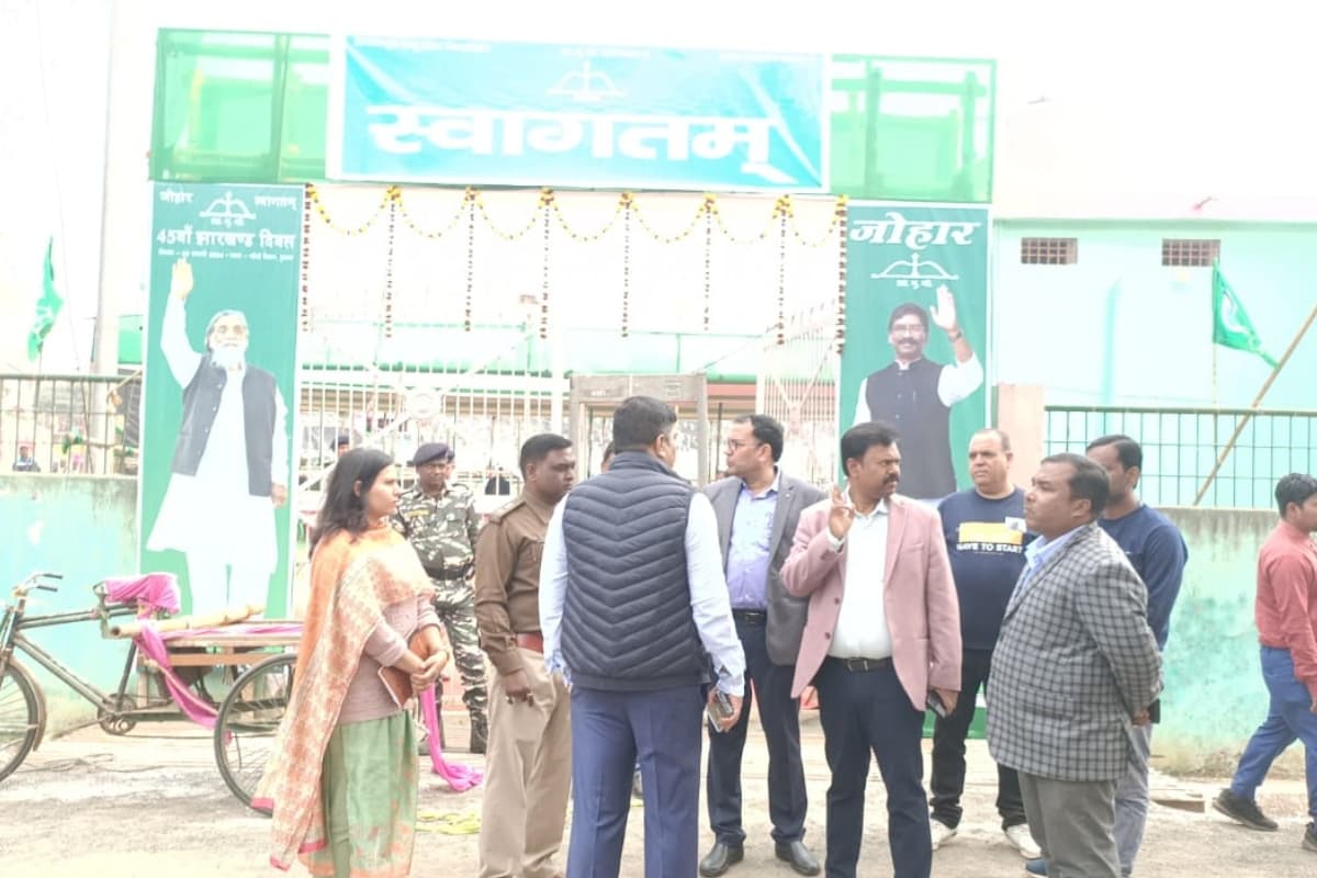 पहली बार शिबू सोरेन परिवार के बिना दुमका में मन रहा झारखंड दिवस, सीएम चंपई सोरेन करेंगे शिरकत