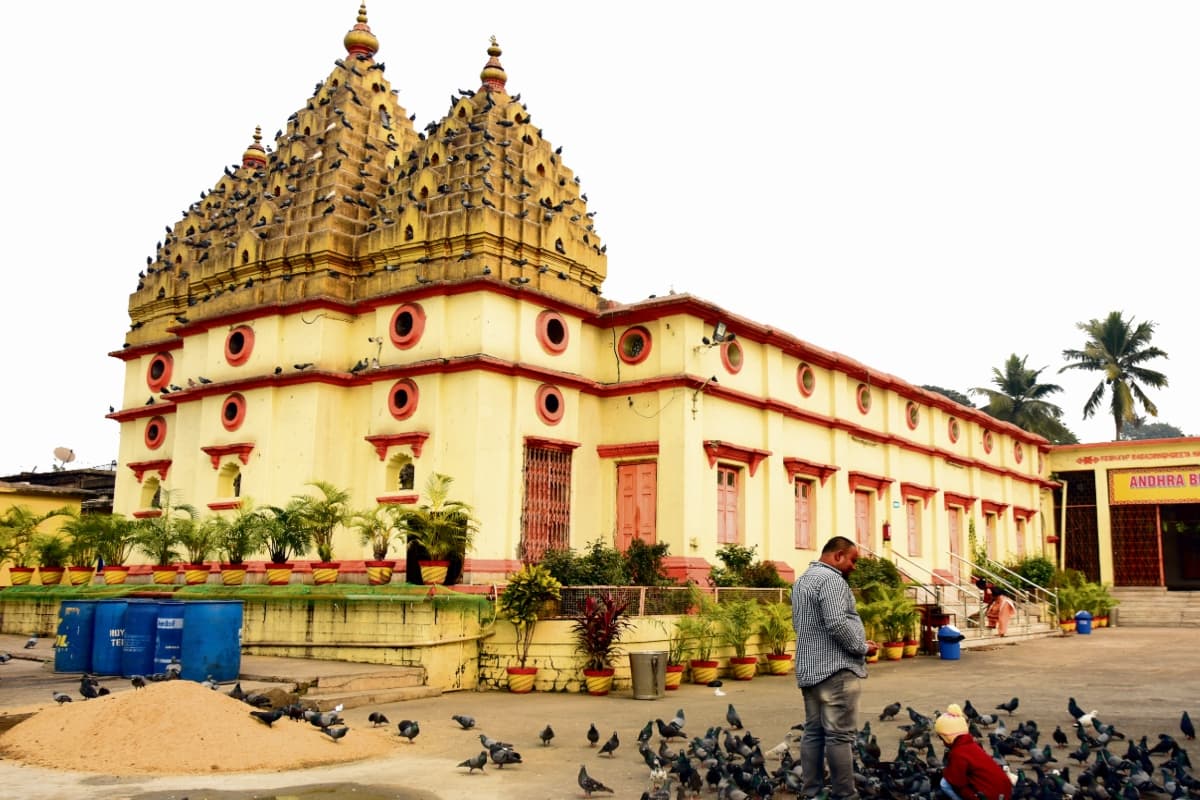 1000 तुलसी के पत्ते से होगा रामलला का शृंगार, जलेंगे 5000 दीये, जानें बिष्टुपुर श्रीराम मंदिर का इतिहास