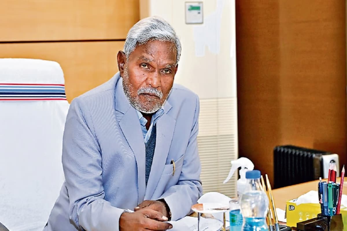 Jharkhand Cabinet Expansion: बसंत सोरेन का मंत्री बनना तय, कांग्रेस और जेएमएम ने तय किए ये नाम, देखें लिस्ट