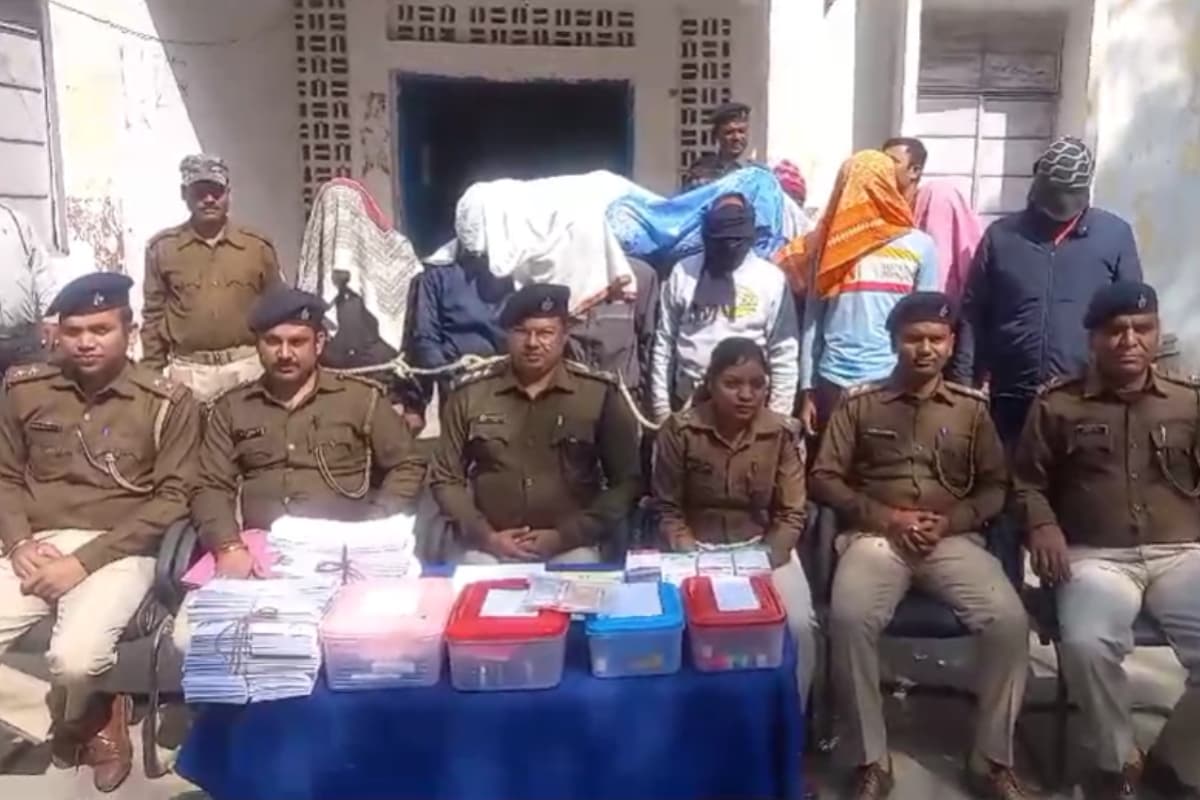 बिहार का सरगना, झारखंड में करवा रहा साइबर ठगी, बोकारो से 16 गिरफ्तार