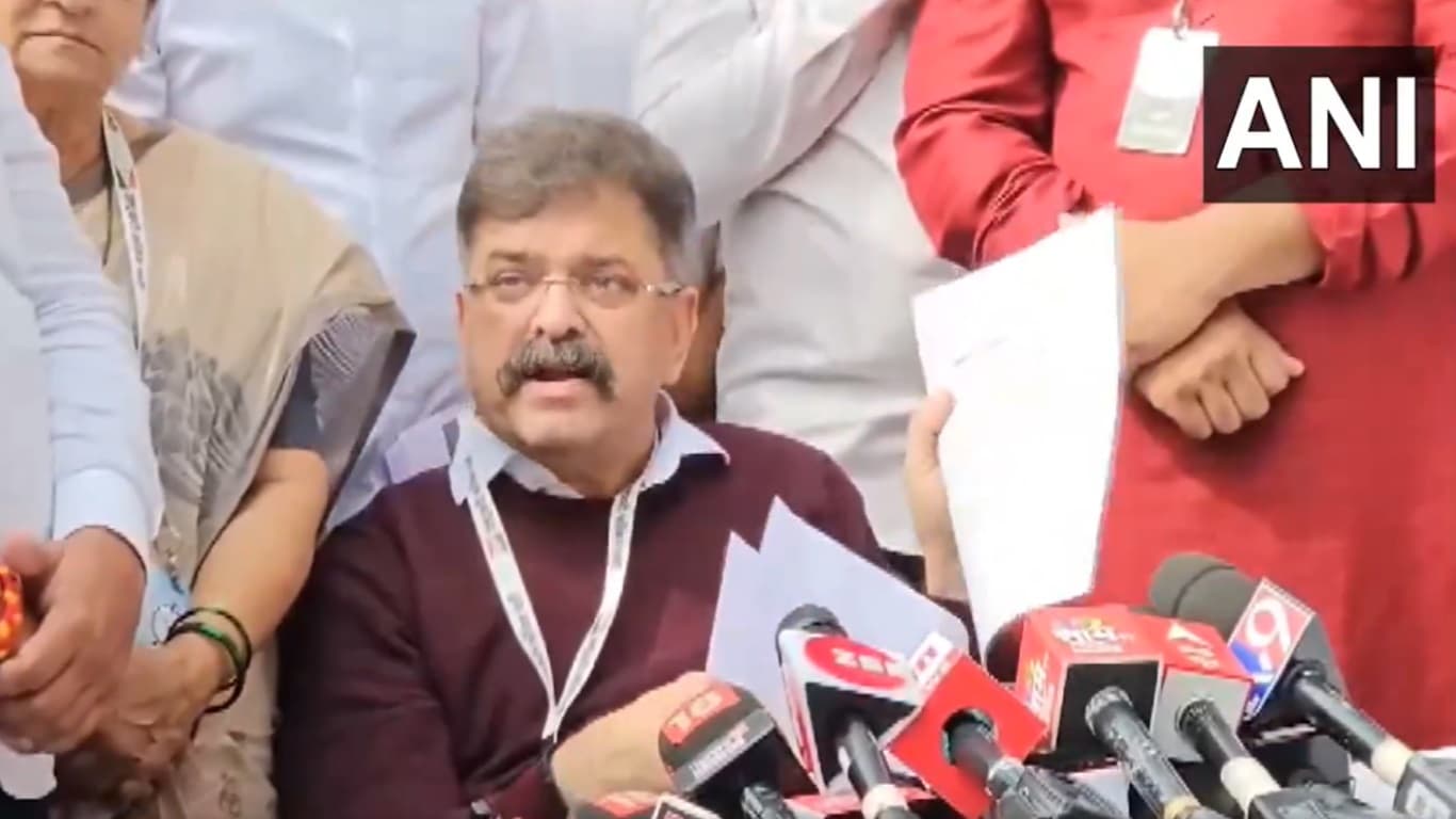 भगवान राम को मांसाहारी बताकर बुरे फंसे NCP विधायक जितेंद्र आव्हाड, पुणे के बाद मुंबई में भी FIR दर्ज