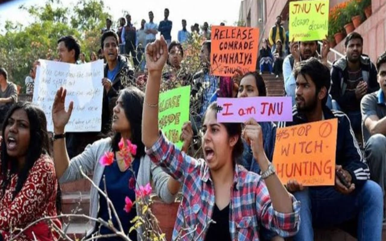 JNU में धरना देने पर लगेगा 20 हजार का जुर्माना, छात्र संघ ने नए मैनुअल को रद्द करने की मांग