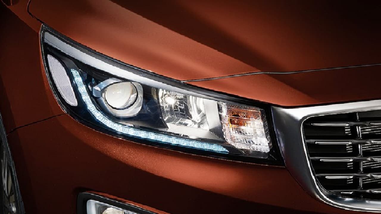 चाबी-वाबी से नहीं... फिंगर प्रिंट स्टार्ट होगी Kia की ये हाइब्रिड कार