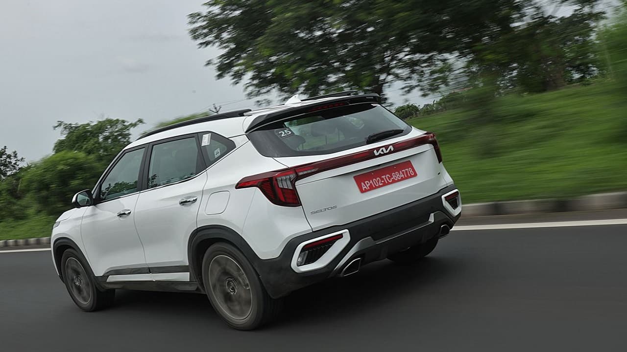 किआ इंडिया ने Seltos Facelift की कीमतों में की कटौती, लेकिन फीचर्स को किया गायब