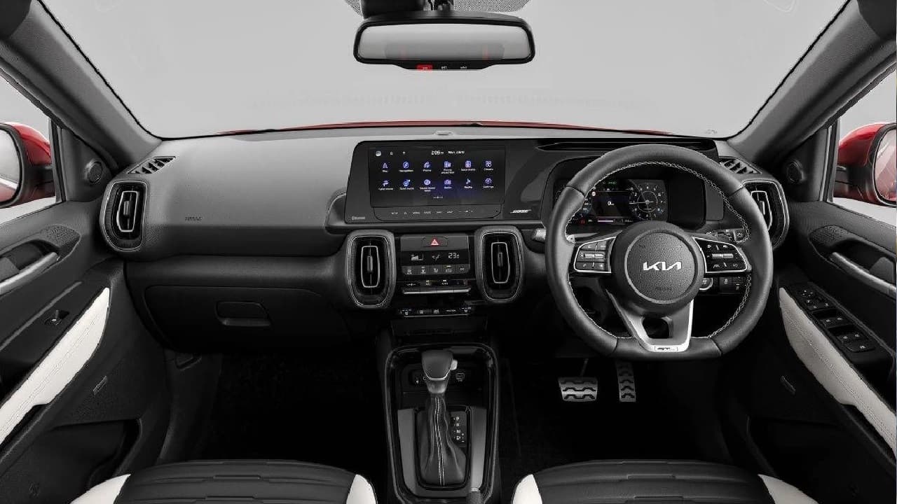 छोटे परिवार की नई कार…! लॉन्च होने के बाद टूट पड़े लोग