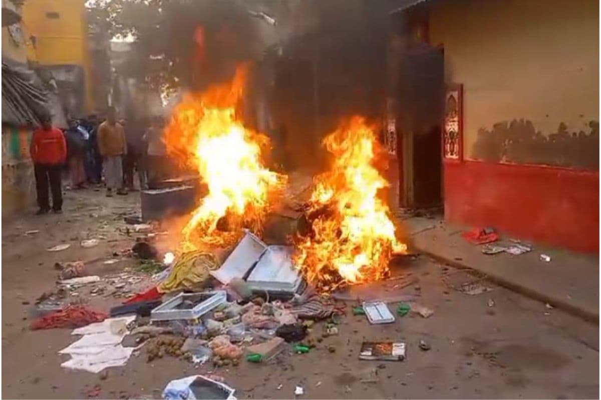 West Bengal : मालदा में पांचवीं कक्षा की बच्ची का सिर कटा शव बरामद, दुष्कर्म कर हत्या का संदेह