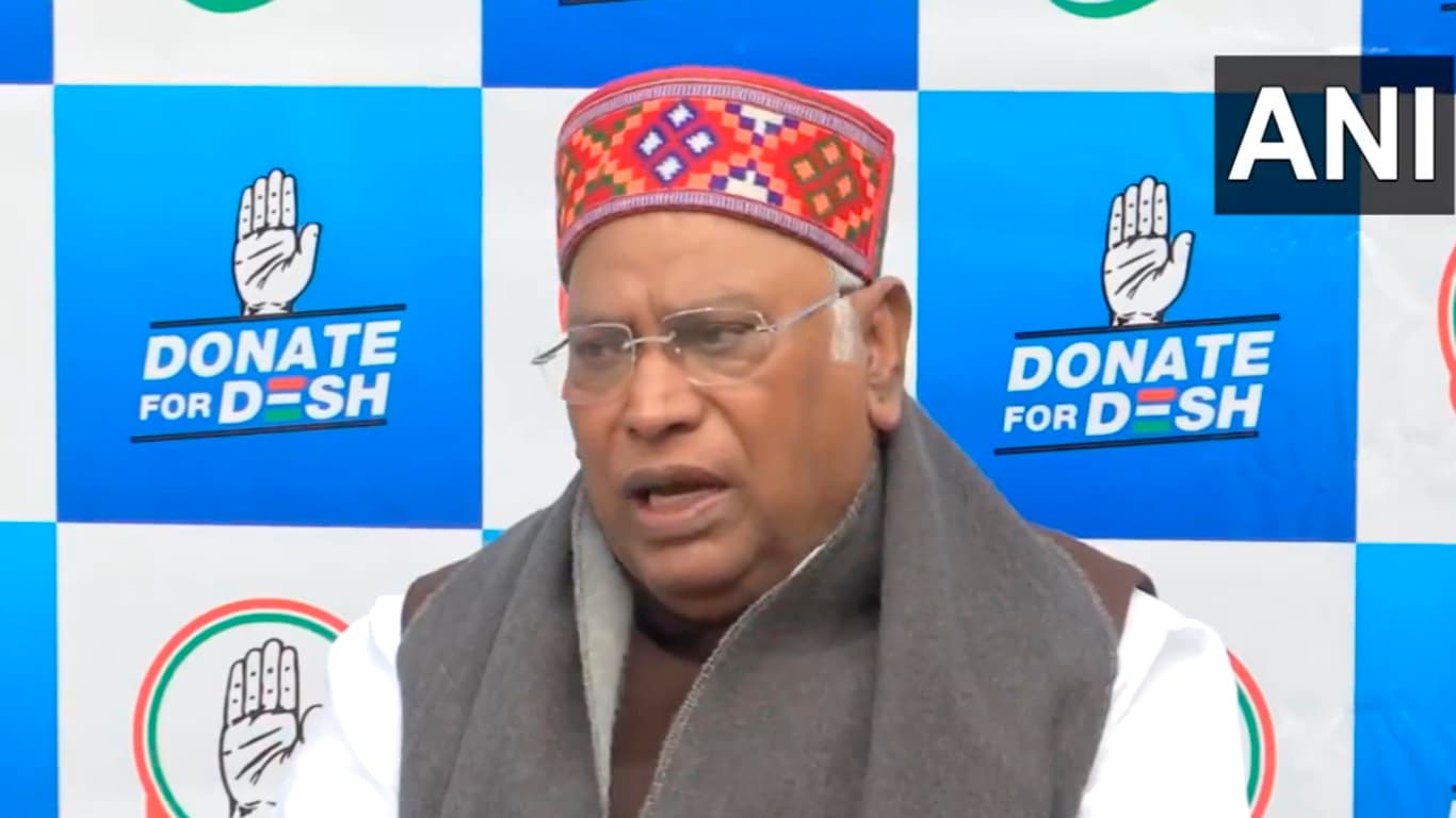 Donate For Des: कांग्रेस लोगों से क्यों मांग रही 138, 1380 और 13800 रुपये, ‘डोनेट फॉर देश’ का क्या है उद्देश्य