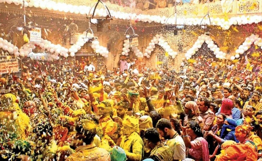 Mathura-Vrindavan Holi 2024: दुनियाभर में मशहूर है मथुरा-वृंदावन की होली, जानिए क्या है इस साल का शेड्यूल