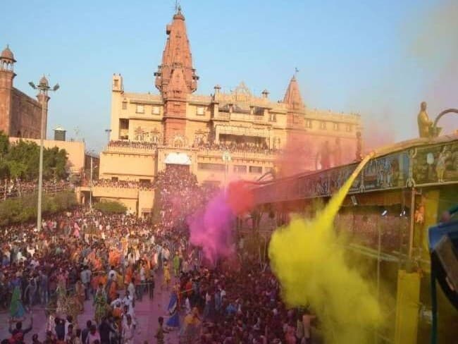 Mathura Holi: रंगभरनी एकादशी आज, आज इन रास्तों पर जाना है मना, ट्रैफिक पुलिस ने जारी  किया रूट डायवर्जन