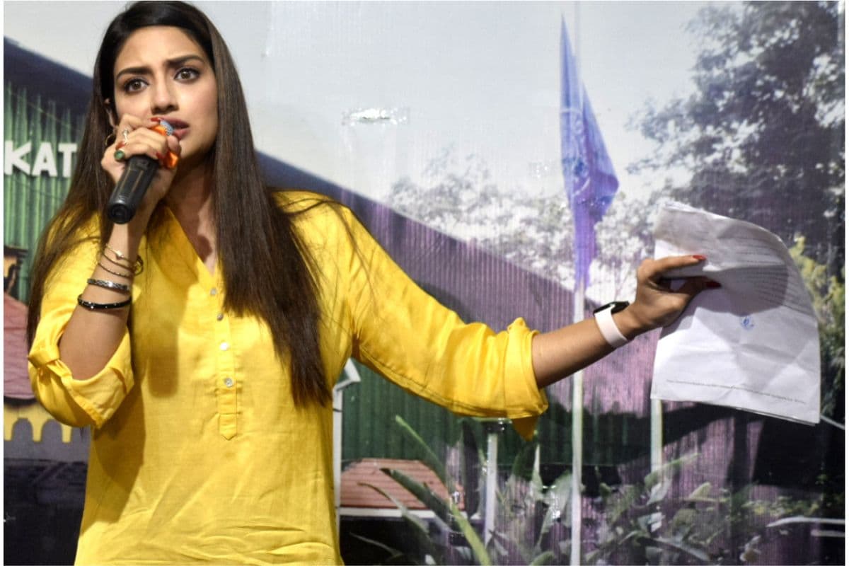 संदेशखाली पर बशीरहाट की सांसद नुसरत जहां ने तोड़ी चुप्पी, कहा : कानून से ऊपर कोई नहीं