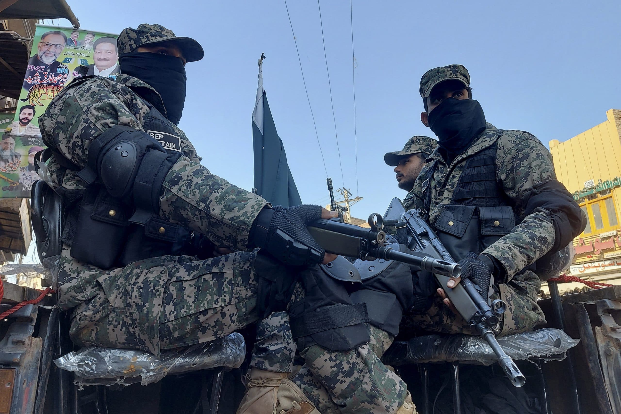 Pakistan Parliamentary Election: खैबर पख्तूनख्वा में आतंकवादी हमला, ड्यूटी पर तैनात 4 पुलिसकर्मियों की मौत