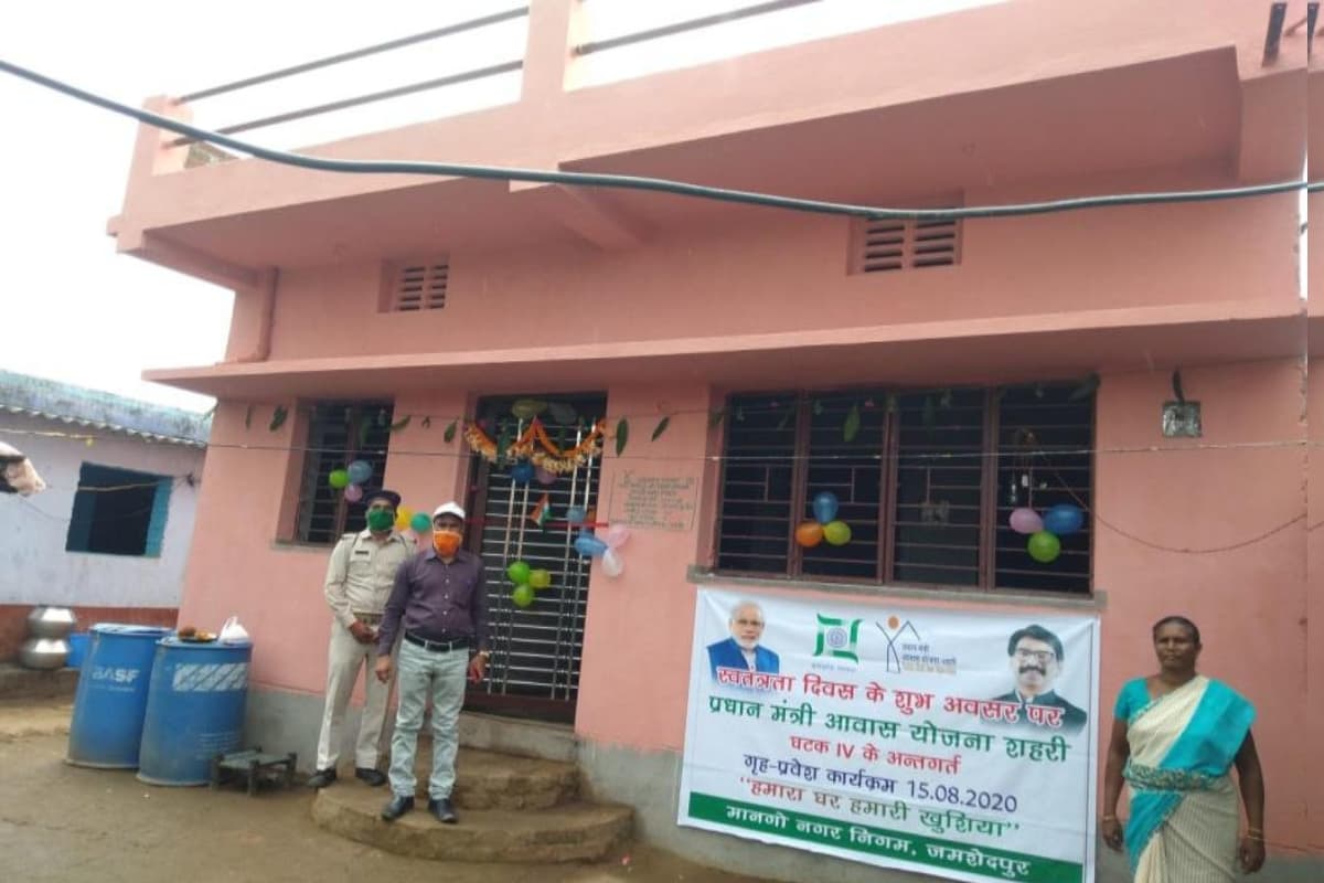 झारखंड: पीएम आवास योजना की लाभुक आसाई सुरीन को दिल्ली गणतंत्र दिवस समारोह का आमंत्रण, हुईं भावुक