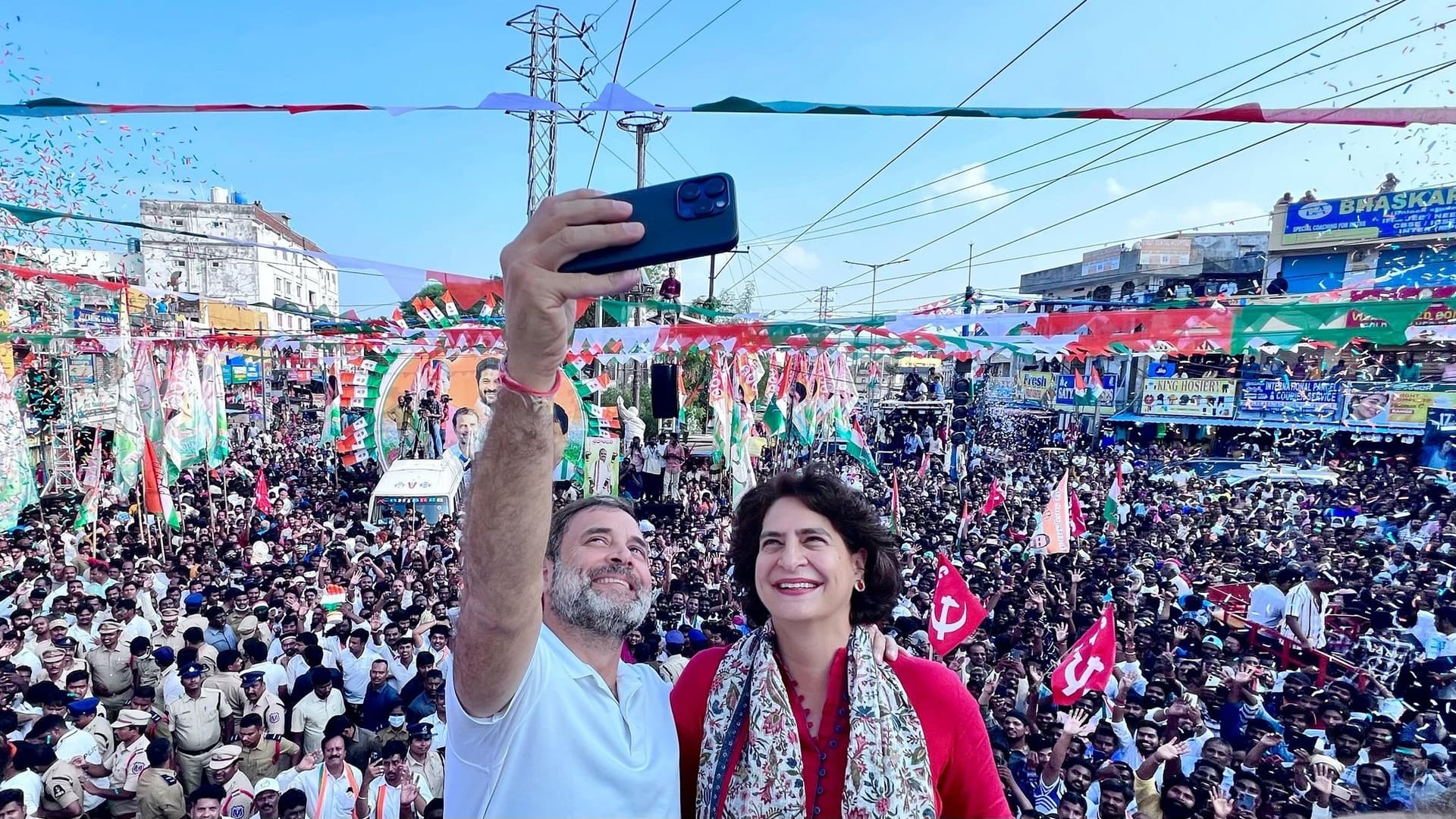 यूपी में कांग्रेस की उखड़ती सांसों को संजीवनी दे पाएगी परिर्वतन यात्रा! प्रियंका गांधी अब तक रहीं नाकाम