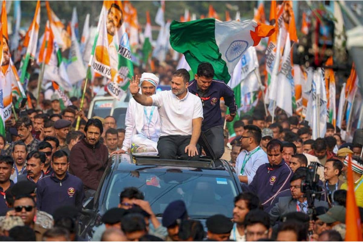 Rahul Gandhi : मालदा में राहुल गांधी की कार पर हमला, गाड़ी पर फेंका गया पत्थर,अधीर रंजन  ने कहा,यह एक साजिश..