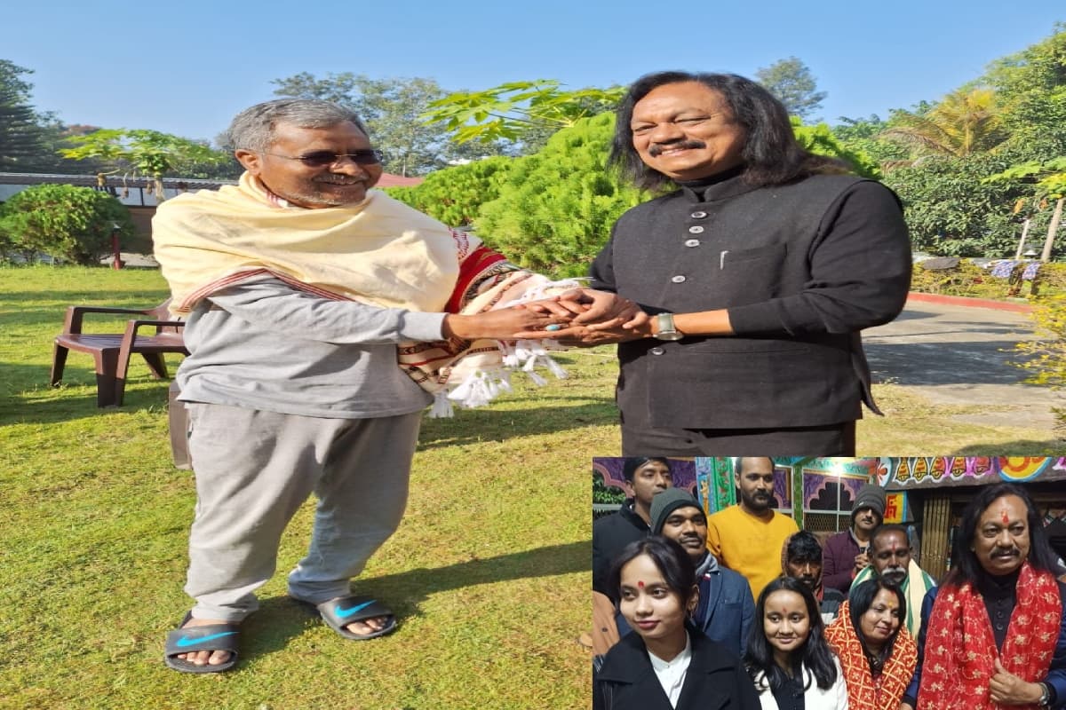 झारखंड: रमेश सिंह मुंडा हत्याकांड में 2256 दिनों के बाद जेल से निकले राजा पीटर, बाबूलाल मरांडी से की मुलाकात