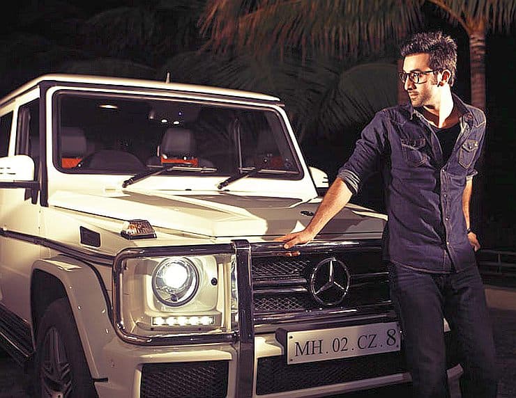 Ranbir Kapoor Car Collection: ऑनलाइन गेमिंग ऐप के चक्कर में फंसे रणबीर कपूर, देखें उनका कार कलेक्शन