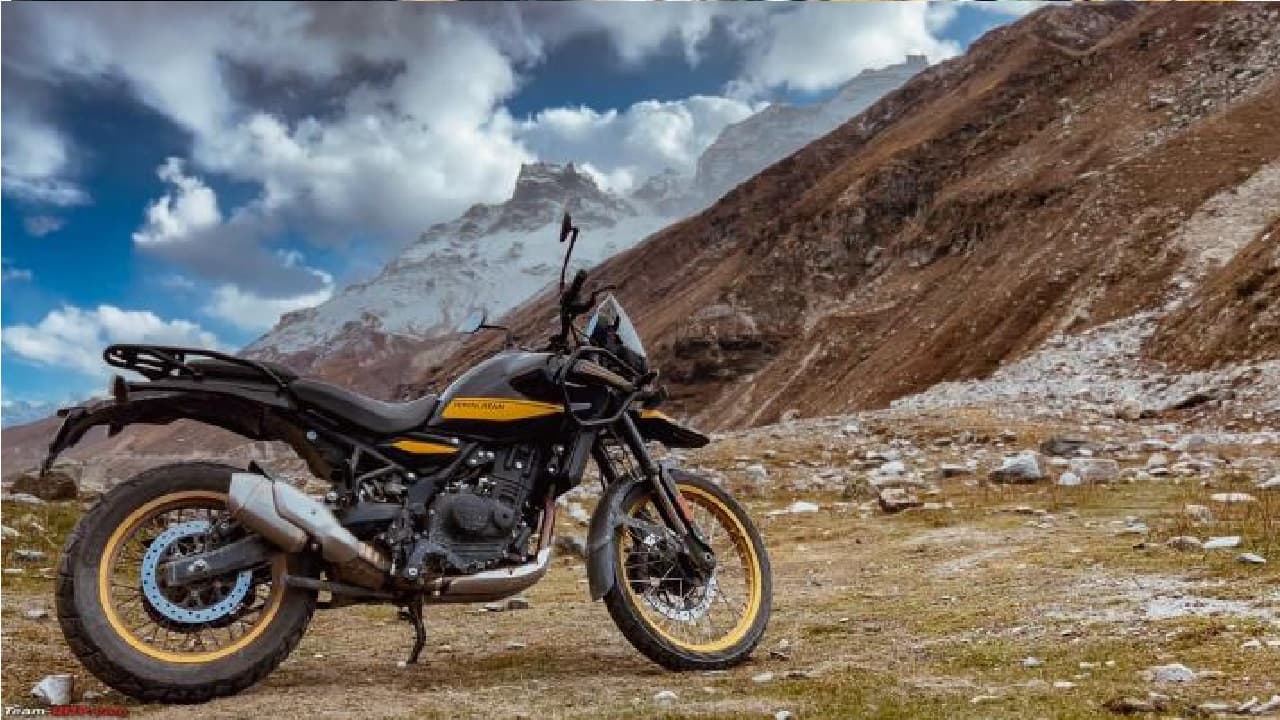स्क्रैम्बलर और केटीएम को पछाड़ Himalayan 450 बनी नंबर वन, इस खिताब पर किया कब्जा
