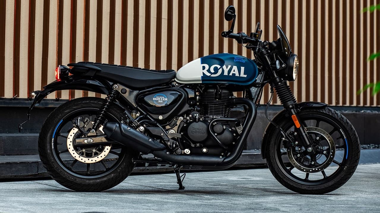 Royal Enfield की इस बाइक ने बदला रंग! टीवीएस रोनिन पर बजेगा Hunter