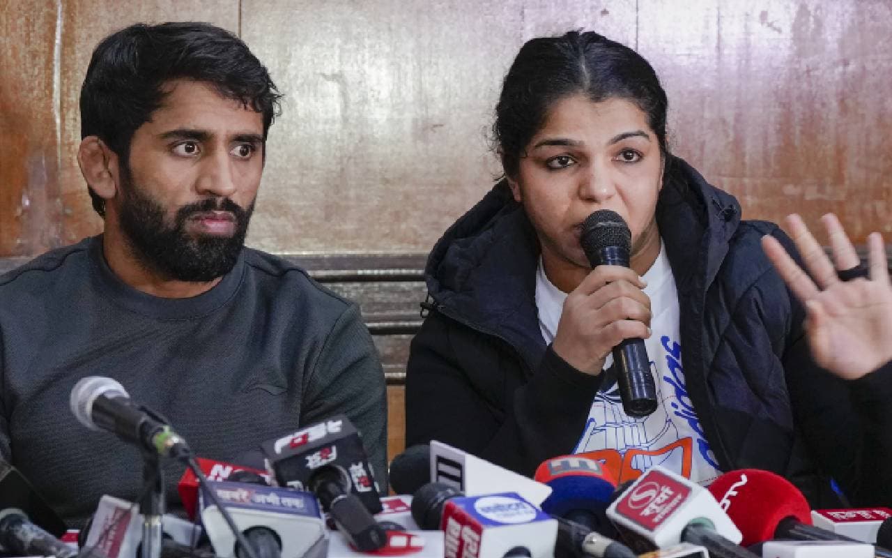 ‘साक्षी मलिक के संन्यास से पूरा खेल जगत दुखी है’, कांग्रेस नेता विजेंदर सिंह ने कही यह बात