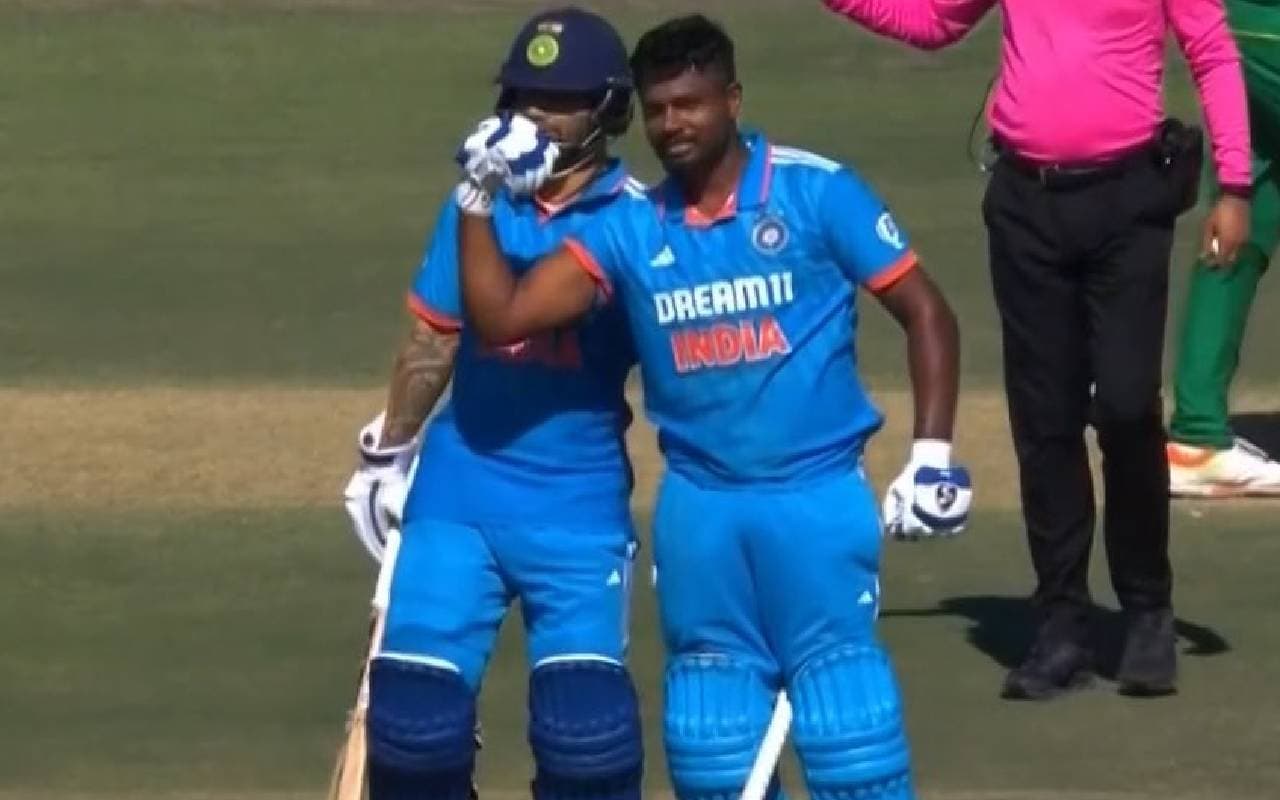 संजू सैमसन ने करियर का पहला शतक जड़ने के बाद दिखाए मसल्स, वीडियो सोशल मीडिया पर वायरल