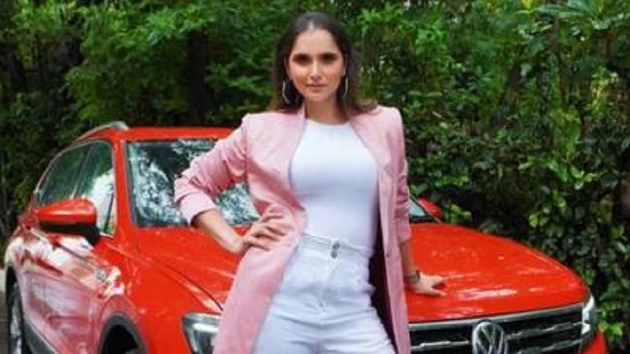 सानिया मिर्जा ने इन 5 कारों के साथ पकड़ा था शोएब मलिक का हाथ