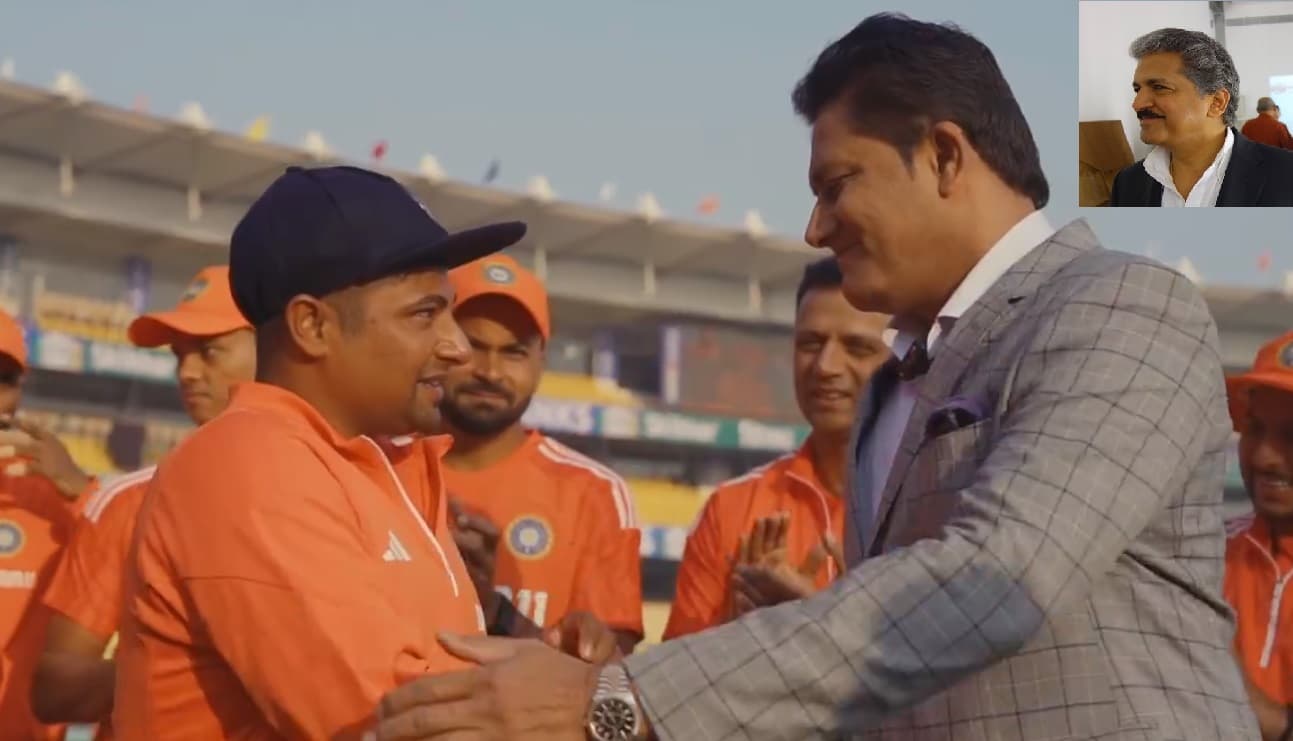 सरफराज खान के पिता नौशाद के मुरीद हुए आनंद महिंद्रा, गिफ्ट में दिए Mahindra Thar