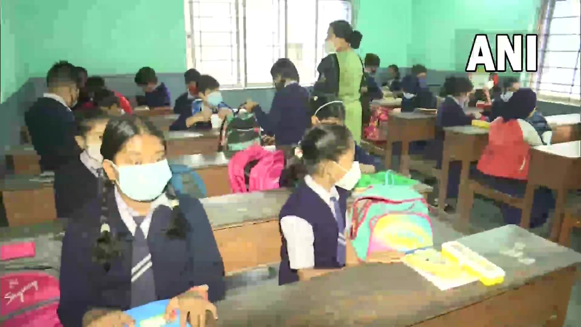 RTE Act: शिक्षा विभाग ने मांगा नामांकन का प्रमाण तो क्लेम से बच रहे निजी स्कूल