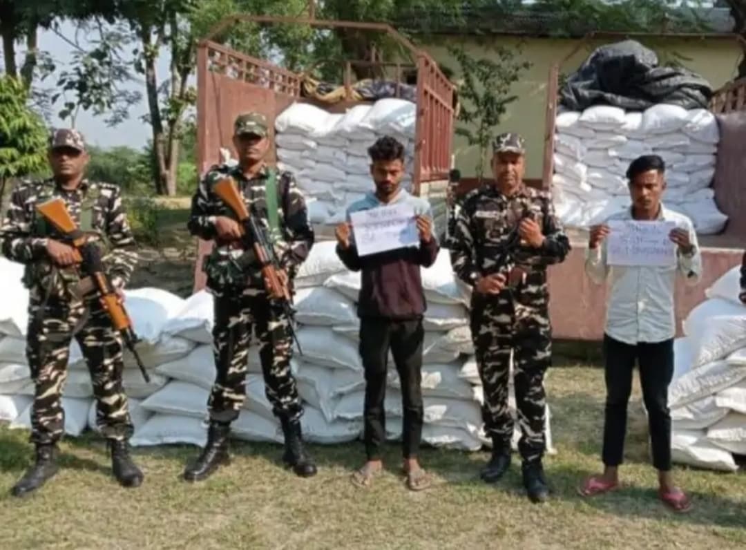 नेपाल बार्डर से हो रही मटर की तस्करी, सीमा सुरक्षा बल ने महाराजगंज में दो वाहन जब्त किए, कस्टम को सौंपे